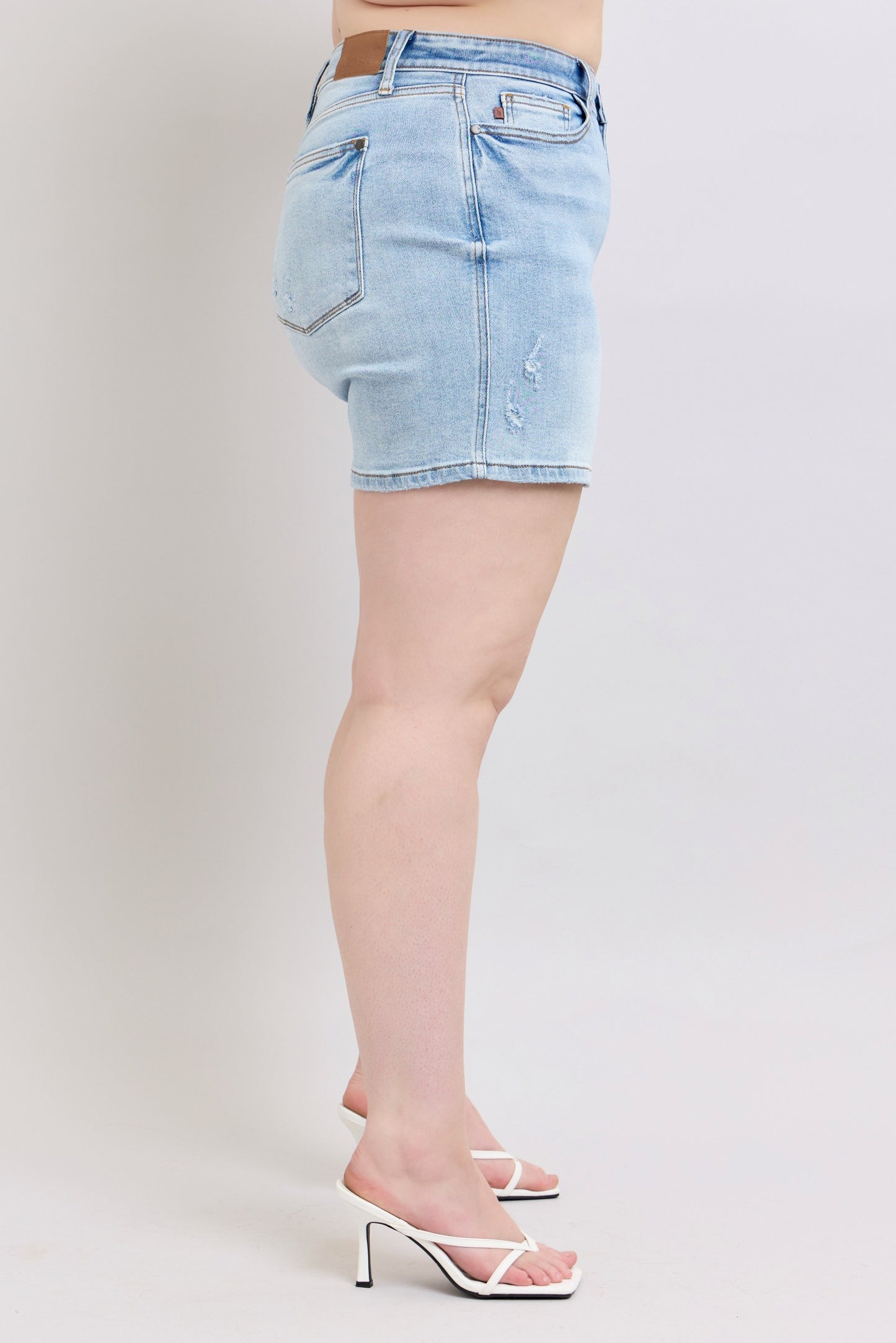 Phoenix Judy Blue Vintage Dad Shorts Medium Wash