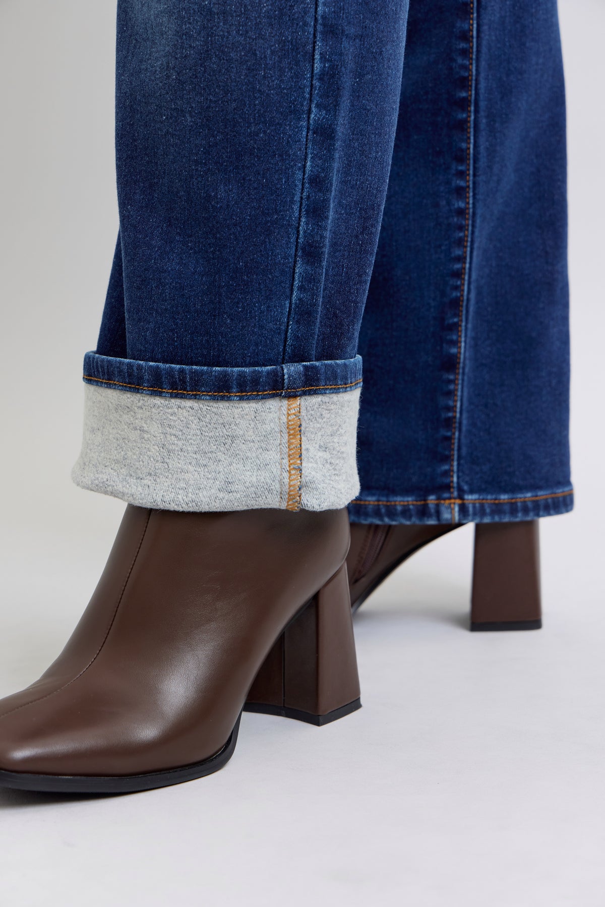 Judy Blue High Rise Vintage Wash Thermal Straight Dark
