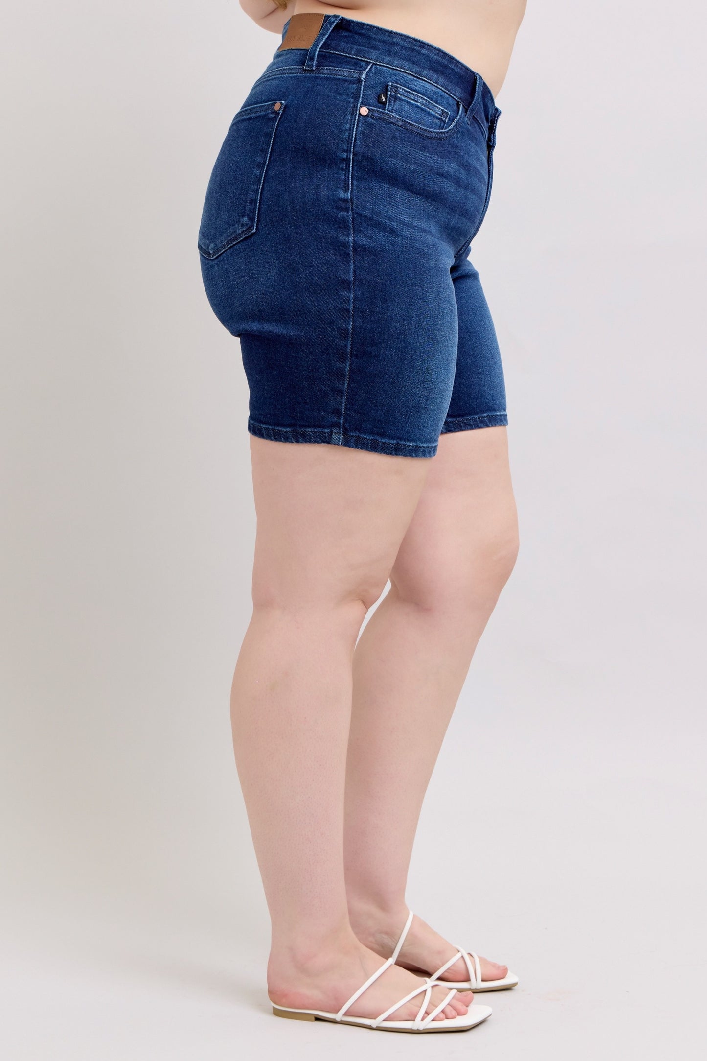 Brooklyn Judy Blue Bermuda Shorts Dark Wash