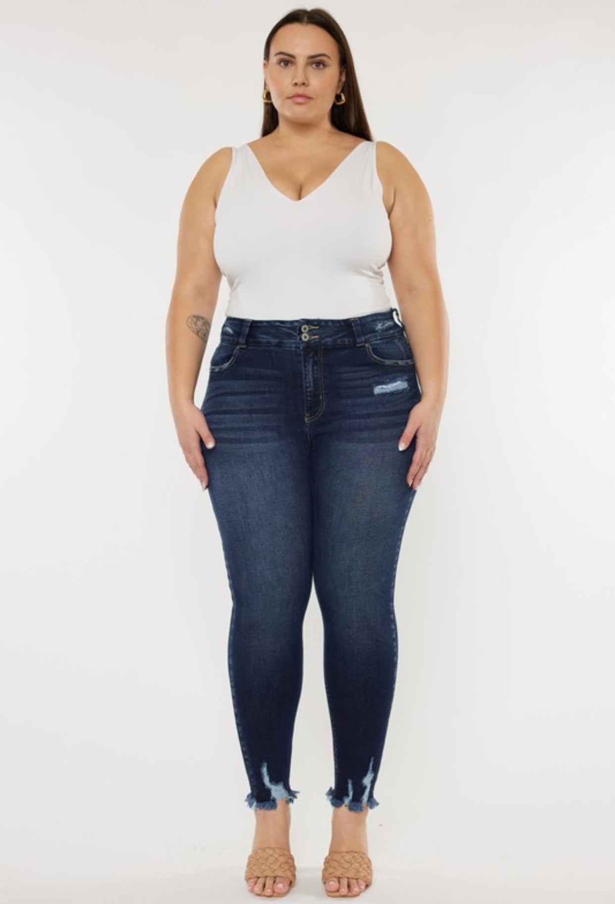Kinsley KanCan 2 Button Skinny Dark Jeans