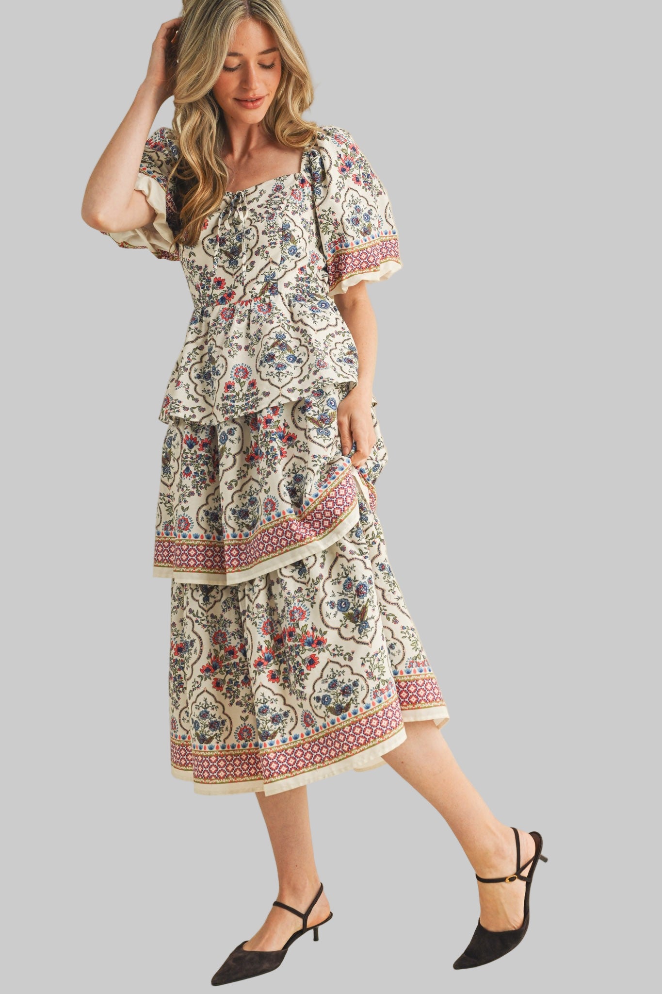 Beauty Queen Floral Print Tiered Skirt Midi Dress Cream'