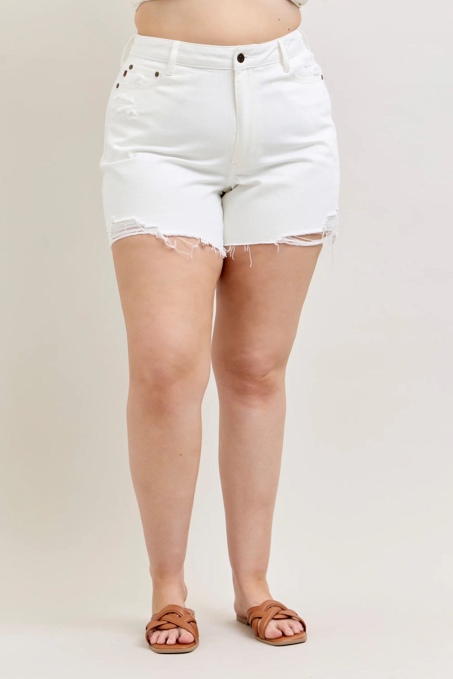 Judy Blue Dad Short With Cell Phone Pocket White