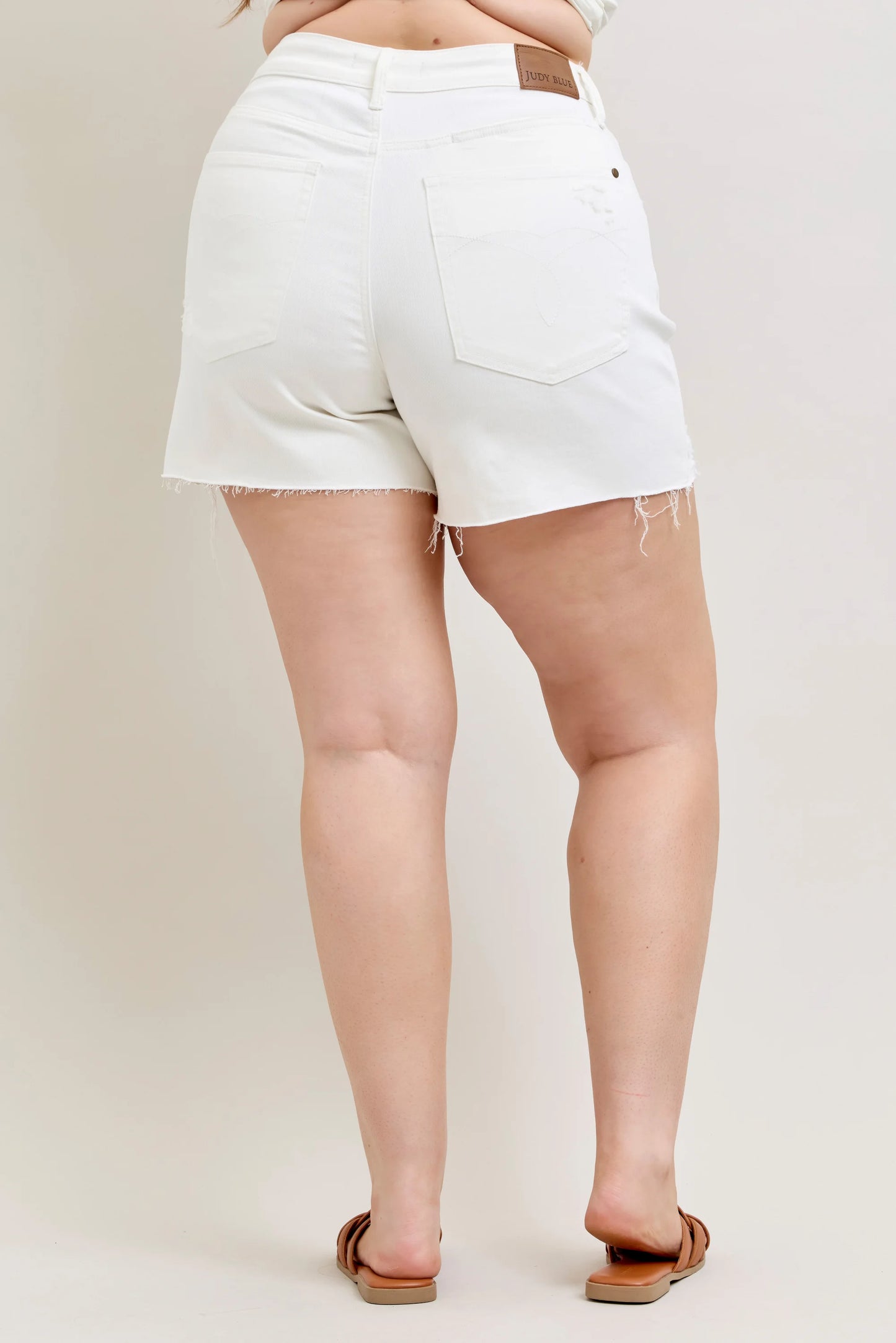 Judy Blue Dad Short With Cell Phone Pocket White