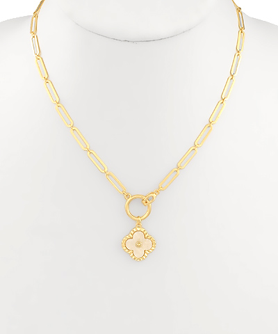 Clover Pendant Paper Clip Necklace Gold