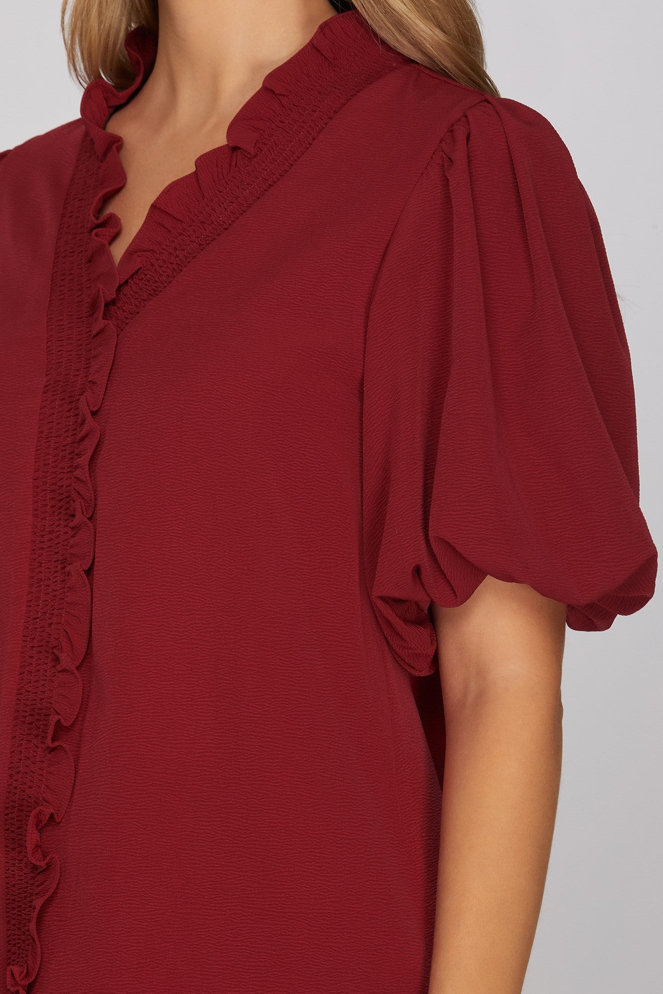 Sarah Short Bubble Sleeve Smocked Neck Top Wine
