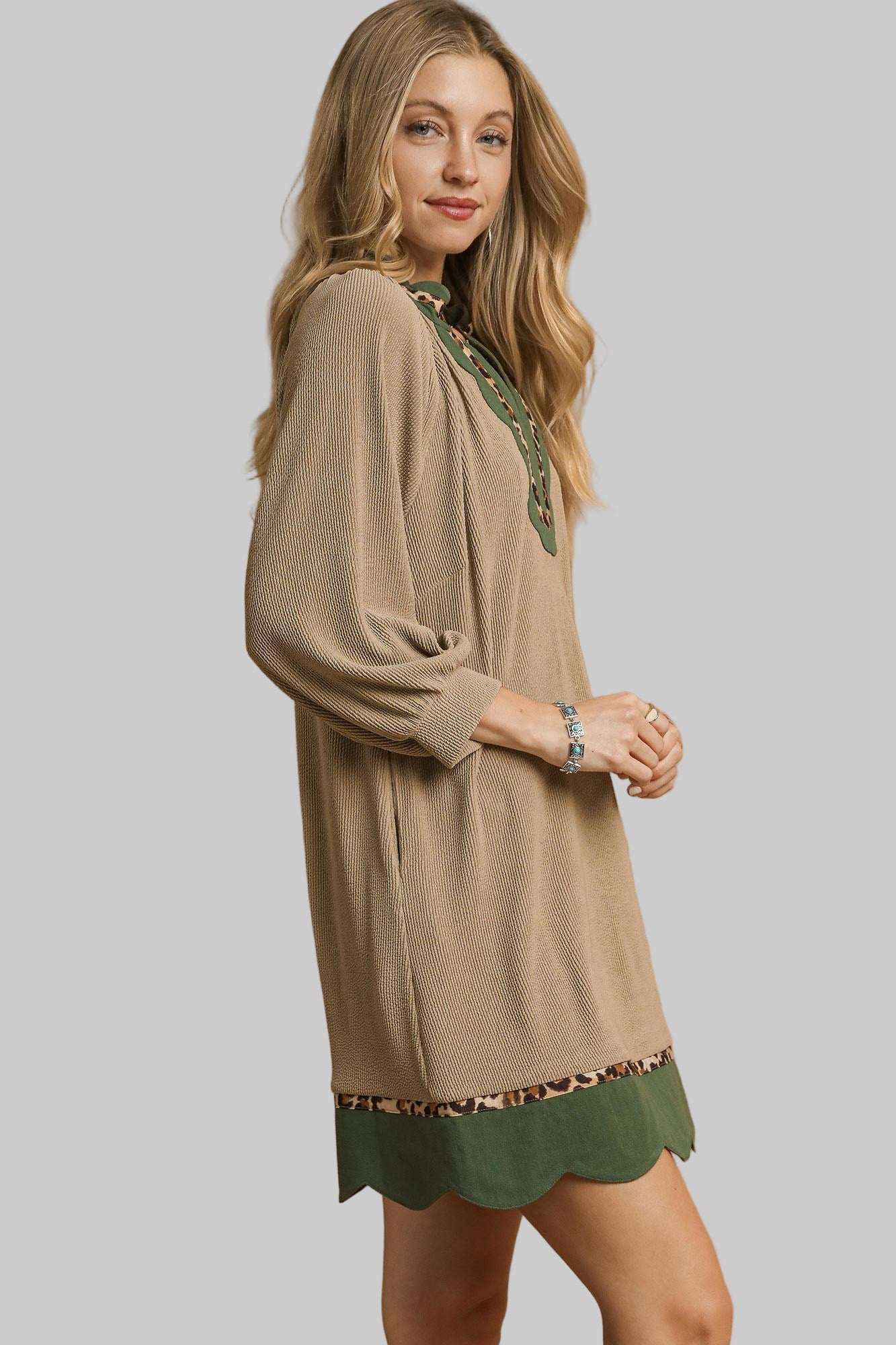 Linda Animal Print Contrast Trim Detail Dress Latte