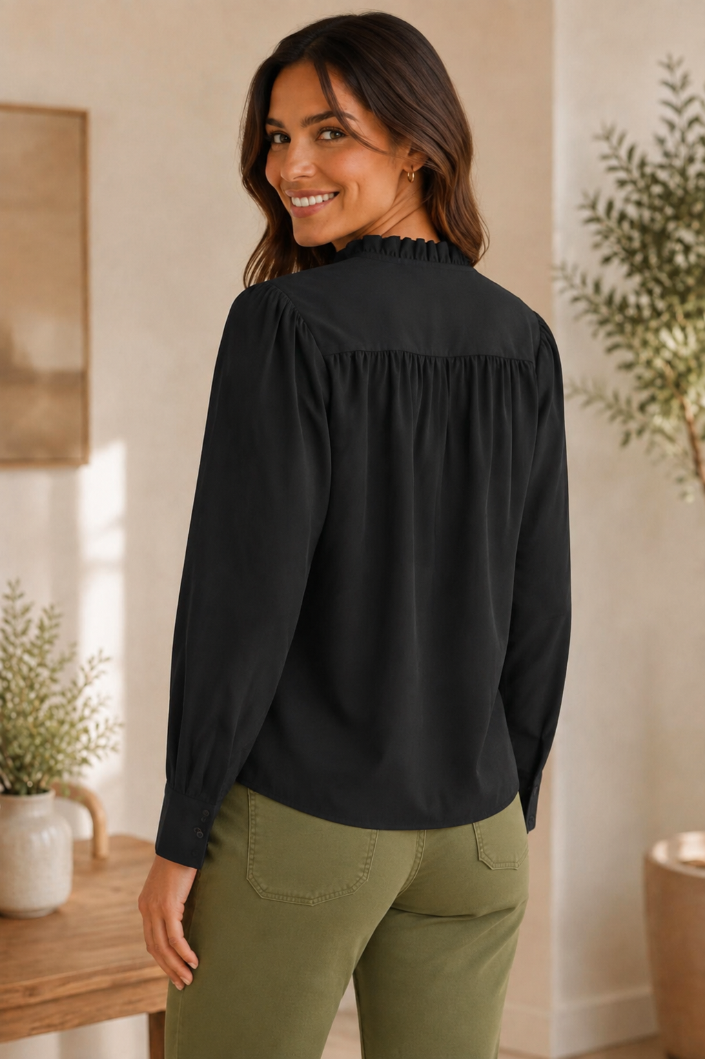 Lydia Long Sleeve Solid Crinkled Top Black