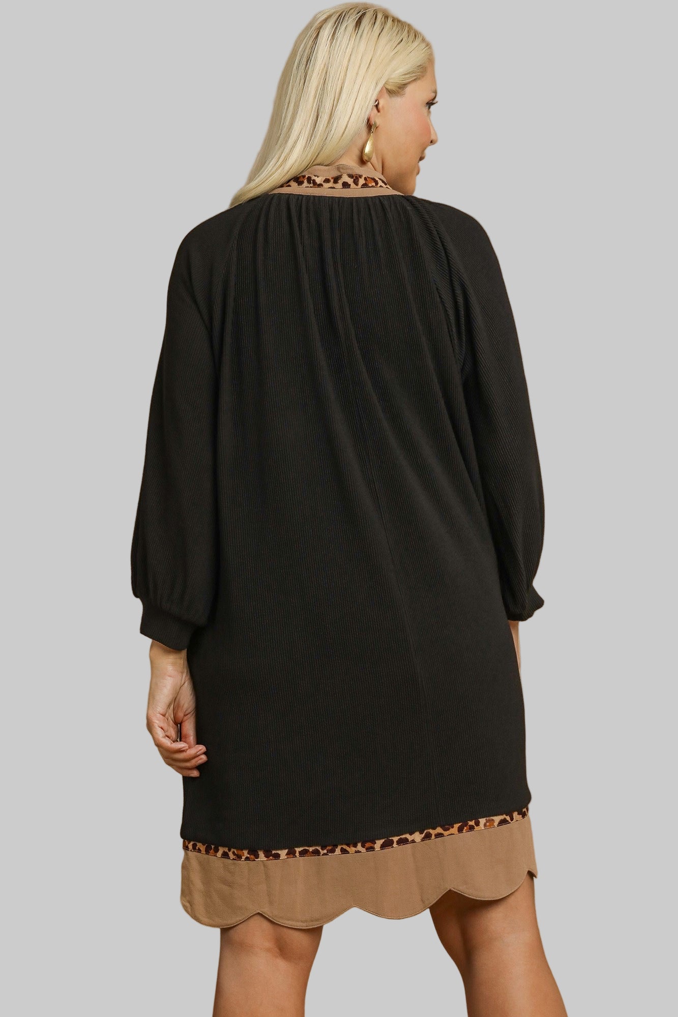 Linda Animal Print Contrast Trim Dress Black