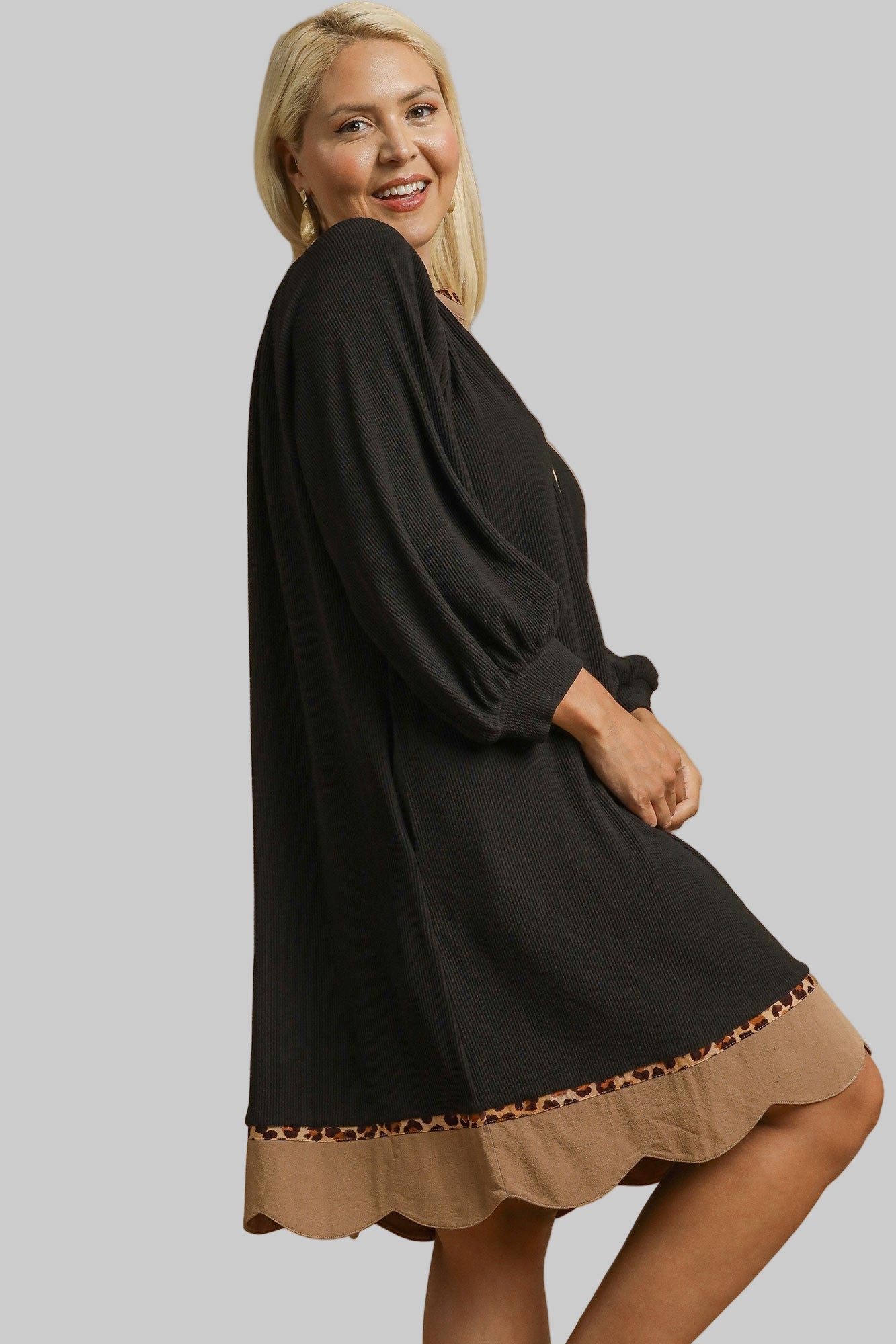 Linda Animal Print Contrast Trim Dress Black