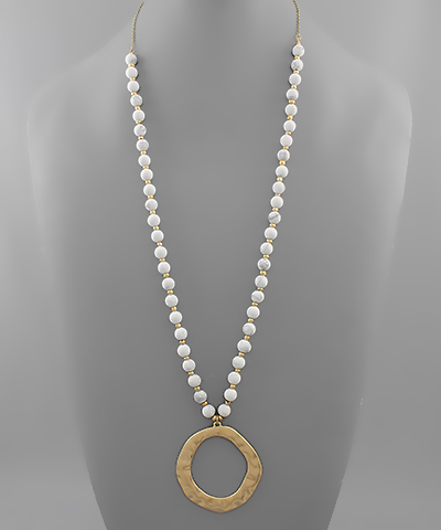 Hammered Circle & Stone Necklace White Howlite