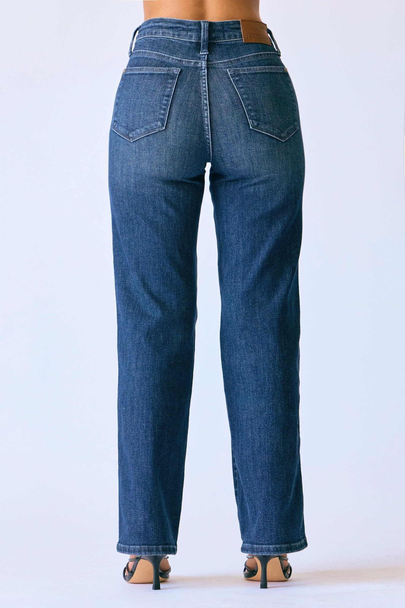 Misty Mid Rise Petite Straight Tummy Control Classic Dark