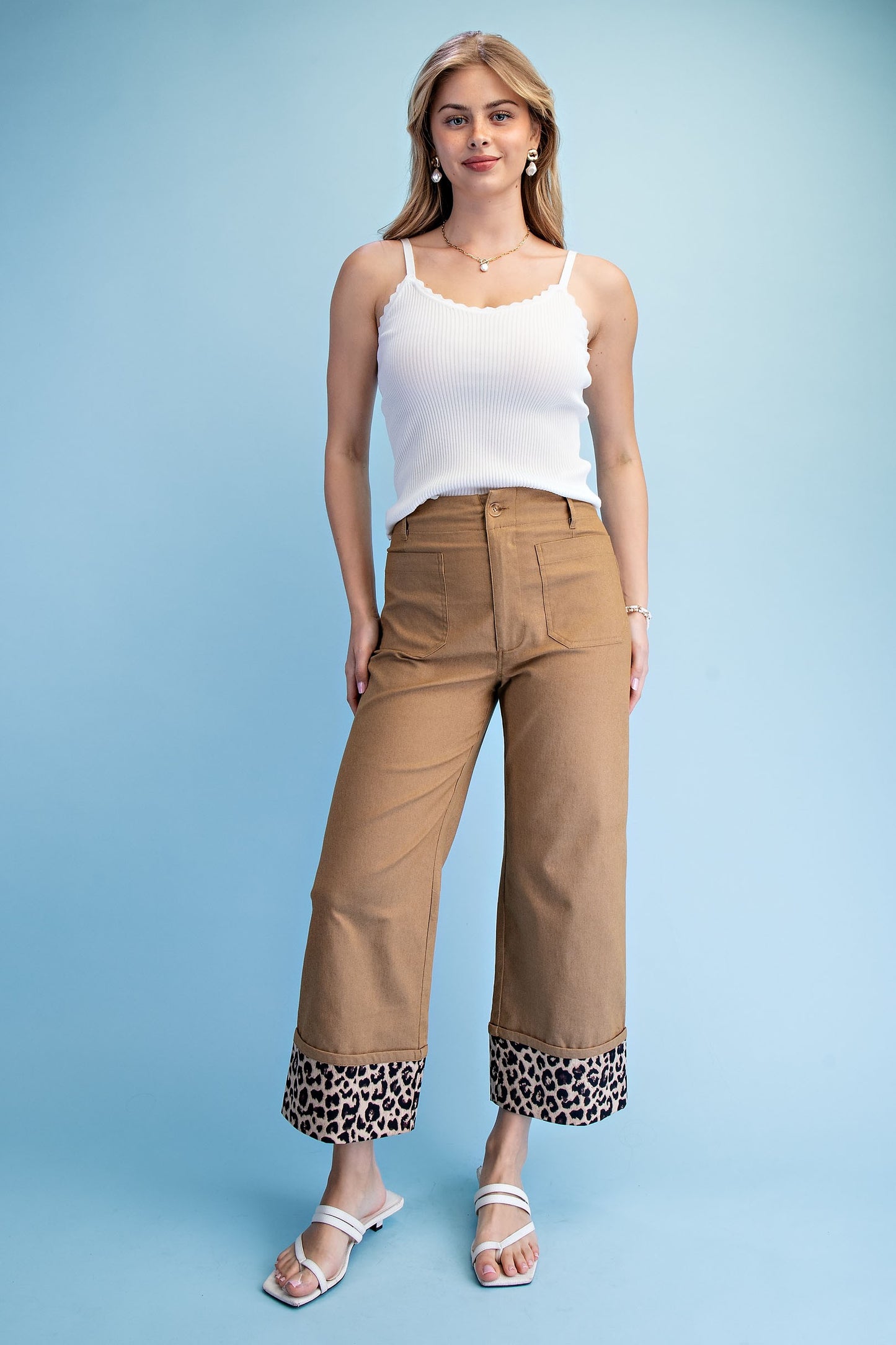 Leopard Lover Cropped Pants Khaki