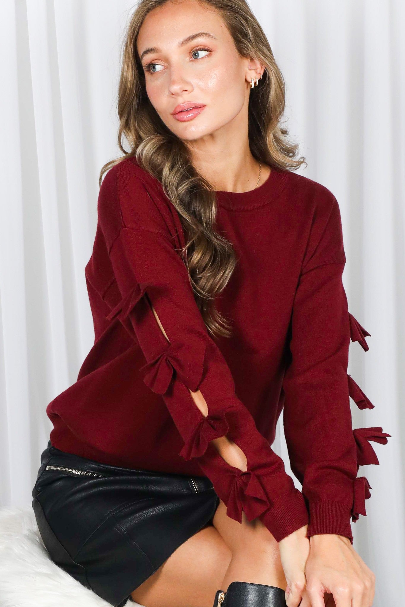 Bow Accent Feminine Sweater Burgundy